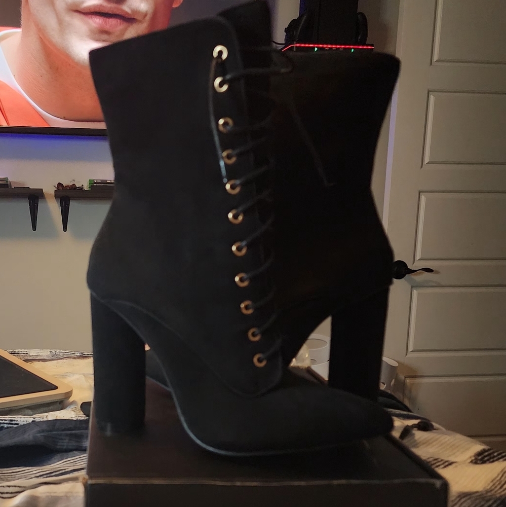 Fashion Nova Boots
